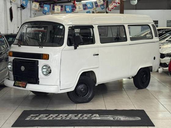 VOLKSWAGEN KOMBI 1.4 MI STD 8V FLEX 4P MANUAL
